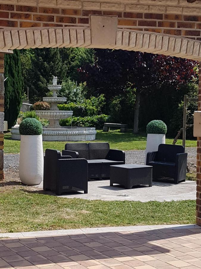 Отель Domaine De Karoli Barneville-sur-Seine Экстерьер фото